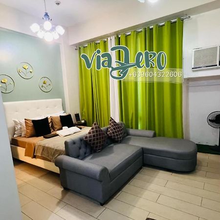 One Palm Tree Villas Condominium - Studio 2Nd Fl With Balcony - Across Terminal 3 Airport Pasay Exterior photo